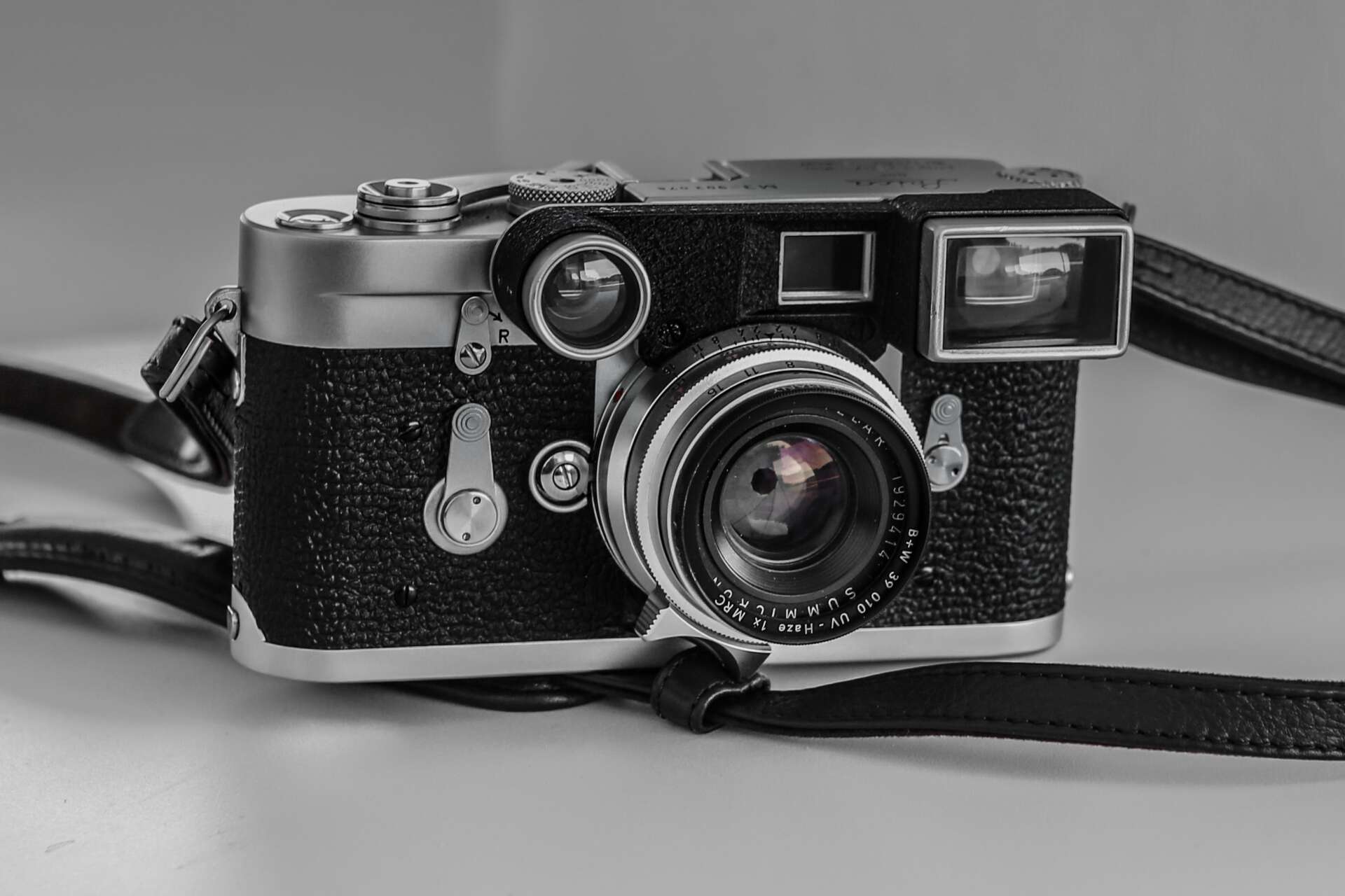 Front of leica
